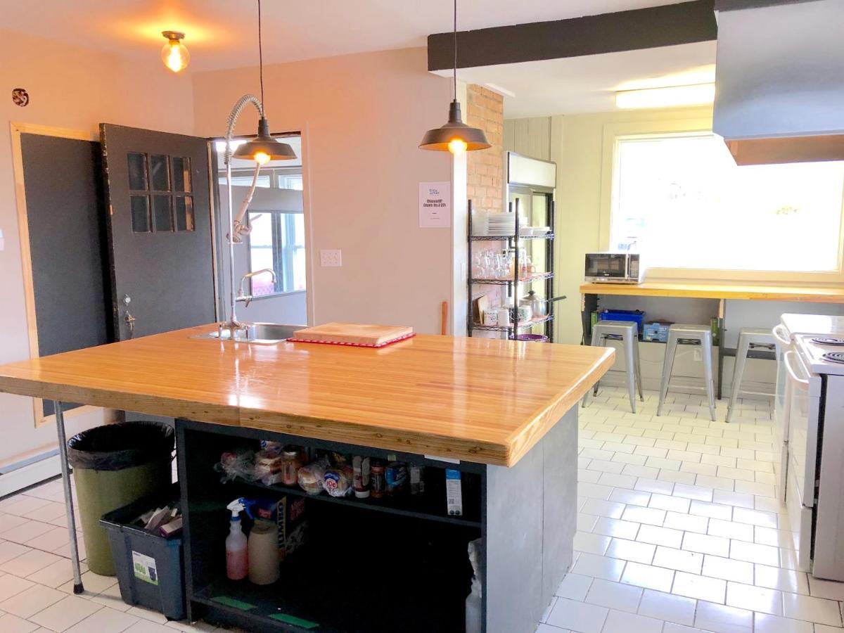 Bleu Mer, & Residences 2* Carleton-sur-Mer